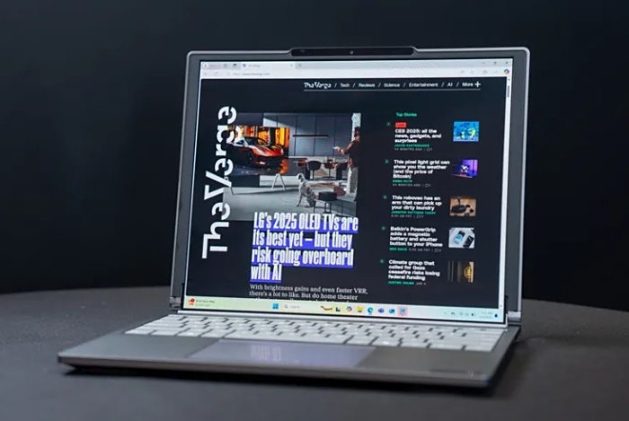 聊聊2025上半年笔记本行业的“新玩意”：卷轴屏PC亮相，鸿蒙电脑登上舞台